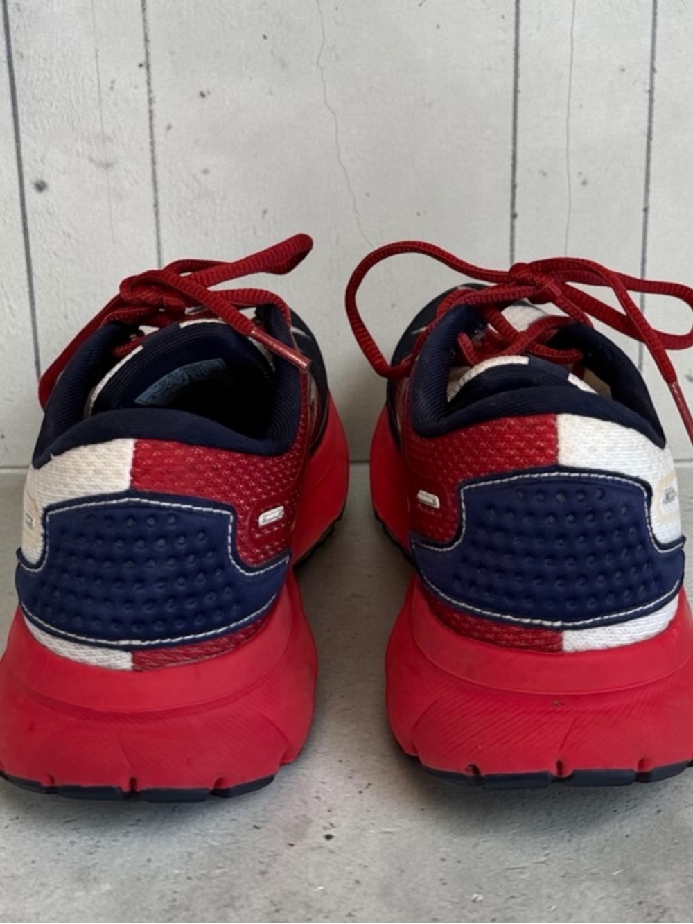Brooks Trace 2 "Texas" Special Edition Running Shoes - Women's Size 6 - Picture 7 of 14